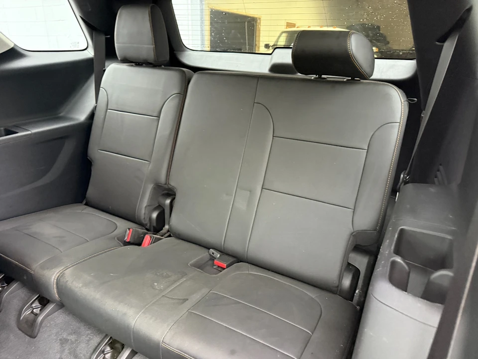 2020 Chevrolet Traverse - Image 10 of 21