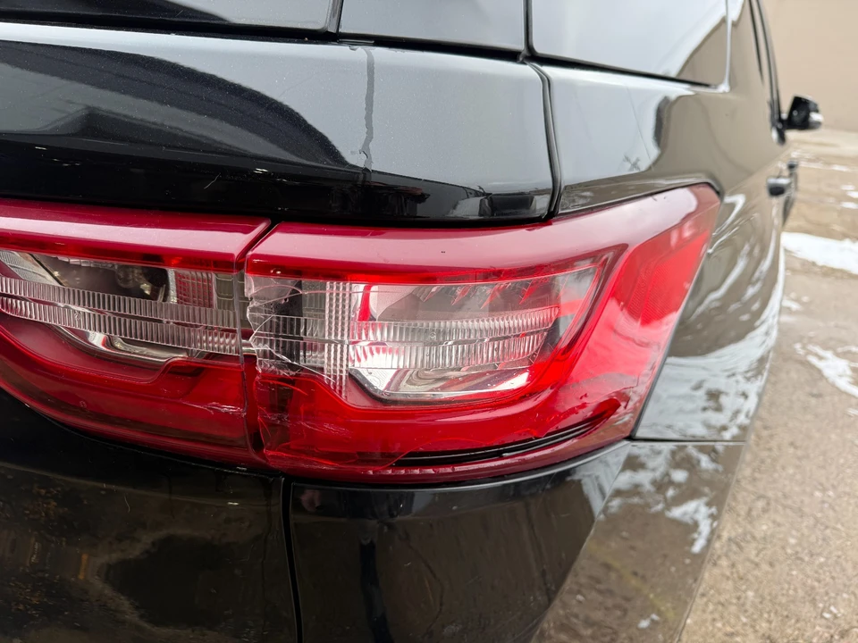 2020 Chevrolet Traverse - Image 15 of 21