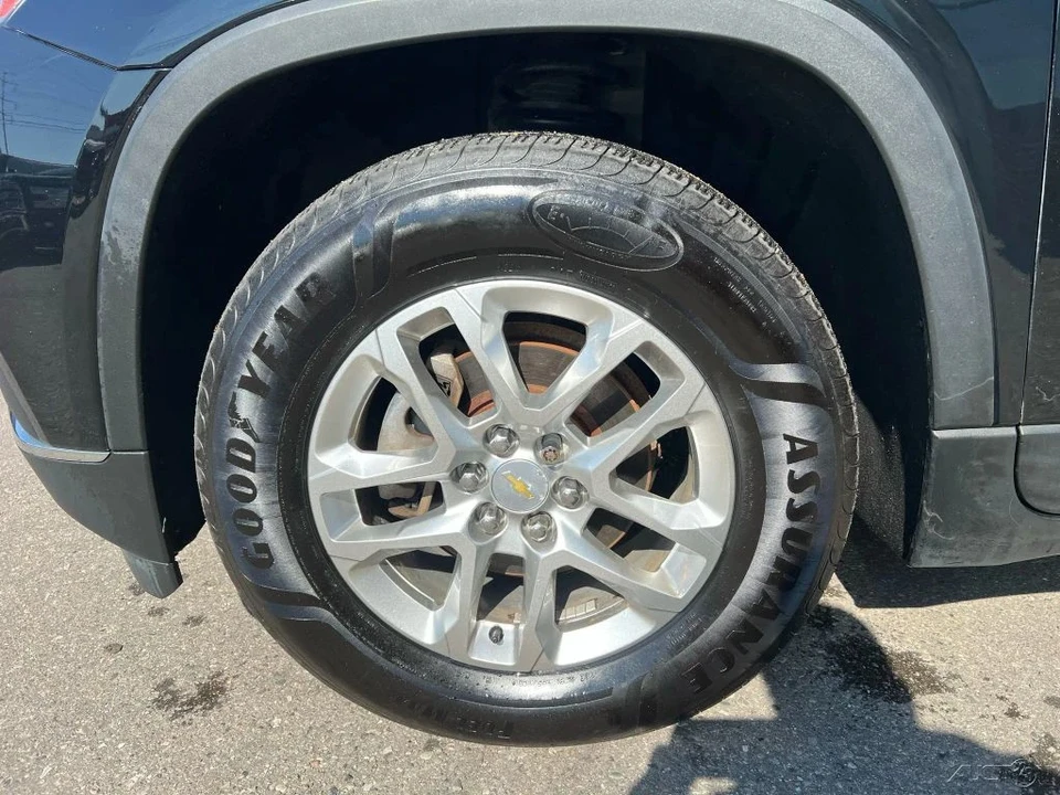 2020 Chevrolet Traverse - Image 9 of 12