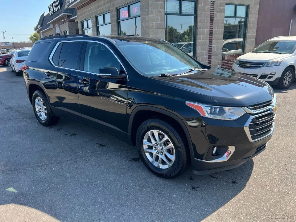 2020 Chevrolet Traverse - Image 7 of 12