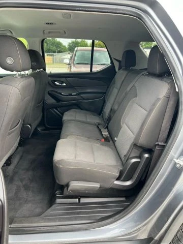 2020 Chevrolet Traverse - Image 13 of 21