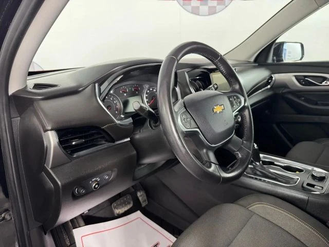 2020 Chevrolet Traverse - Image 10 of 21