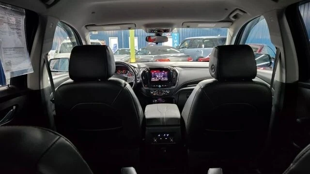 2020 Chevrolet Traverse - Image 15 of 21