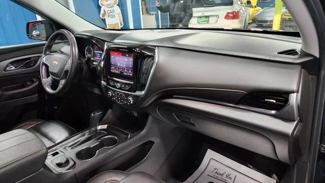 2020 Chevrolet Traverse - Image 9 of 12