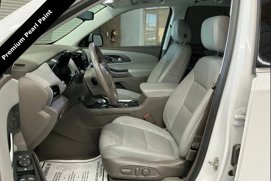 2020 Chevrolet Traverse - Image 8 of 9