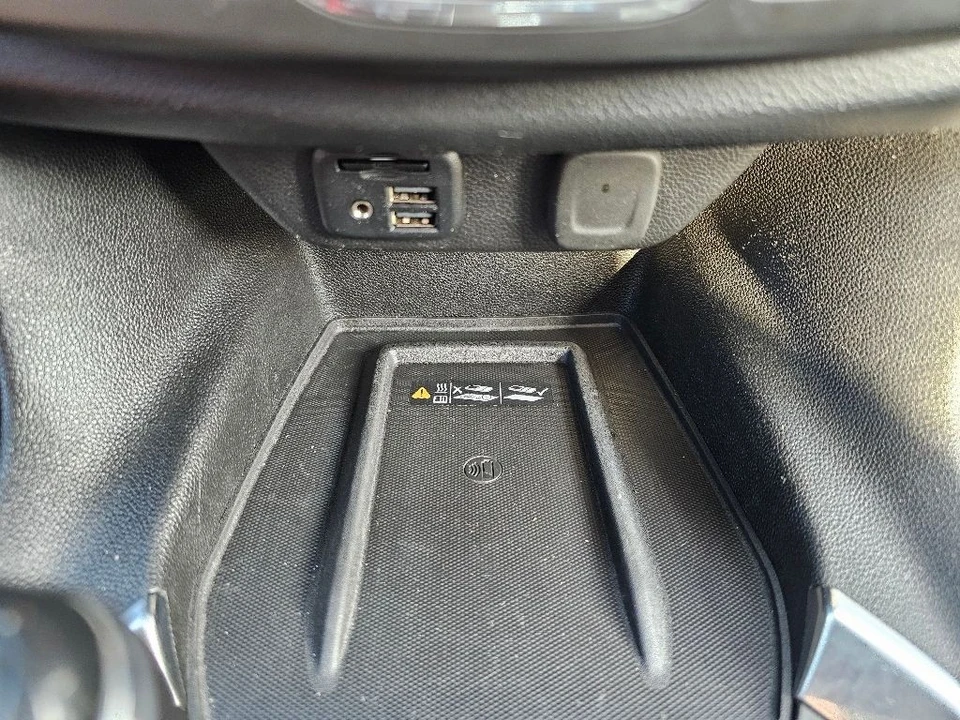 2020 Chevrolet Traverse - Image 18 of 21