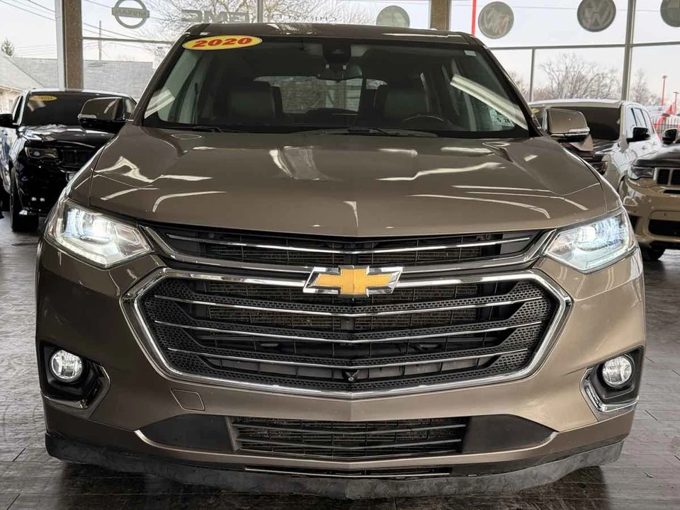 2020 Chevrolet Traverse - Image 4 of 21