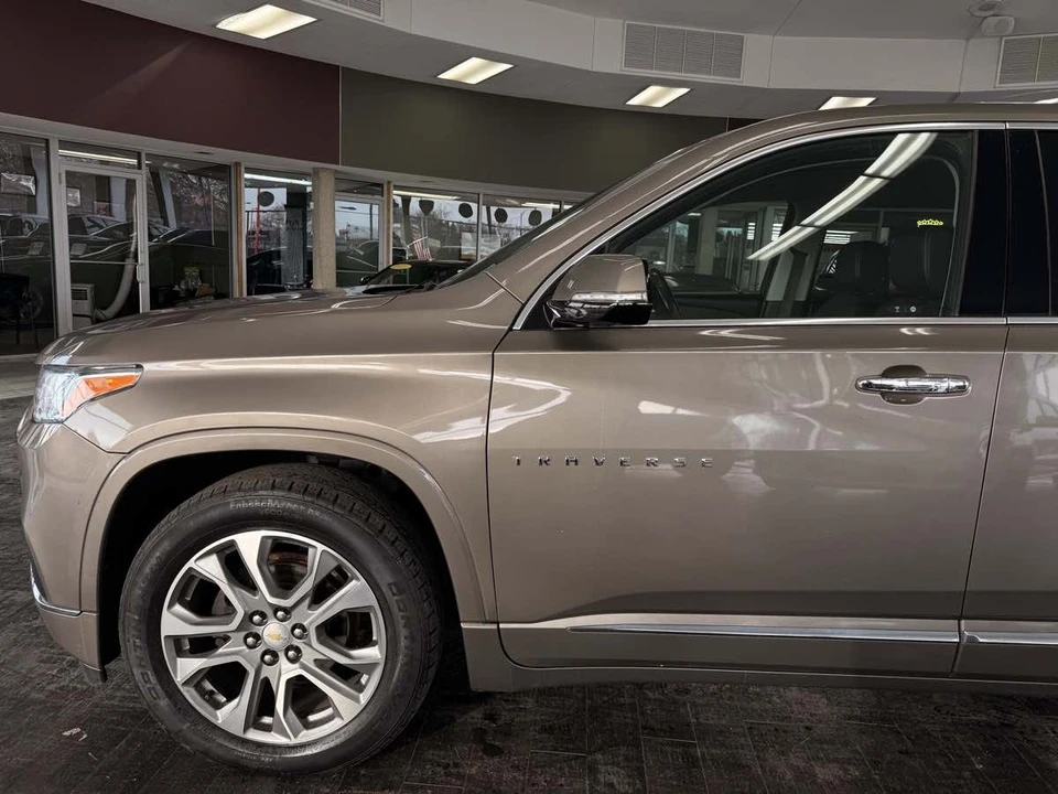 2020 Chevrolet Traverse - Image 20 of 21