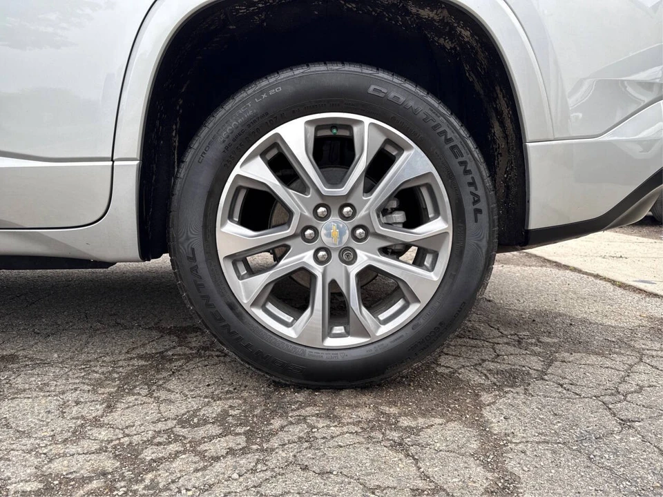 2020 Chevrolet Traverse - Image 19 of 21