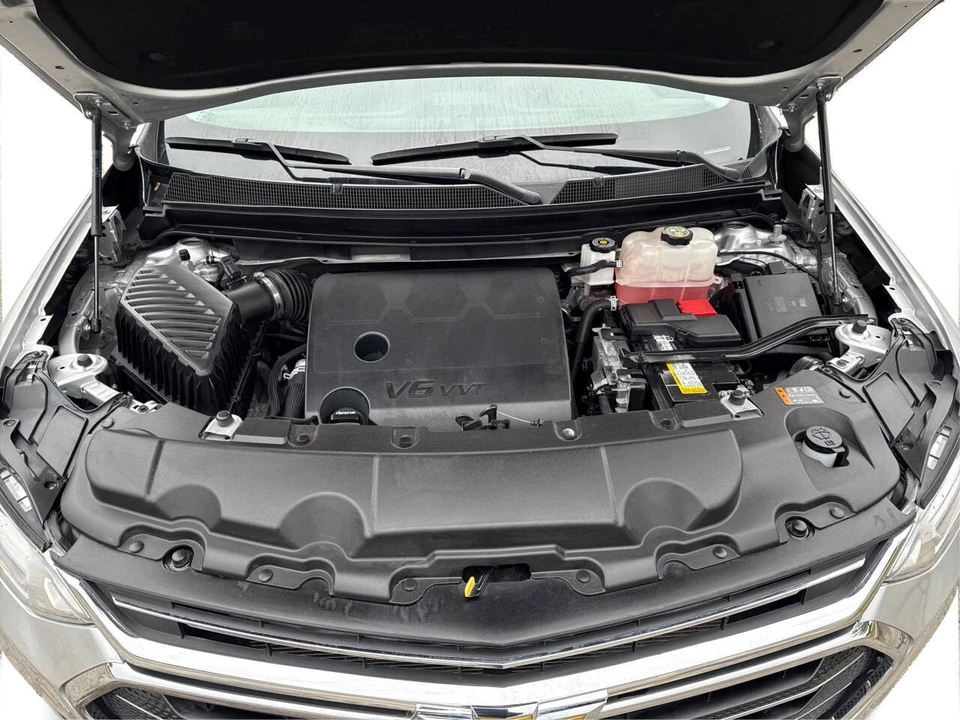 2020 Chevrolet Traverse - Image 13 of 21