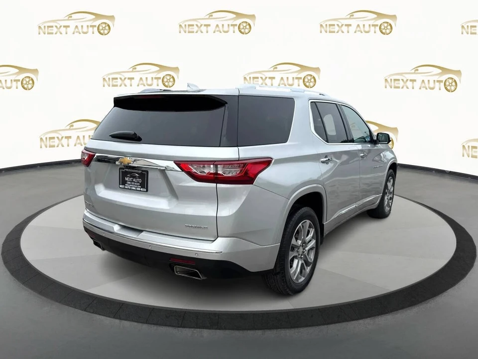 2020 Chevrolet Traverse - Image 5 of 21
