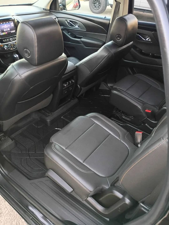2020 Chevrolet Traverse - Image 4 of 11