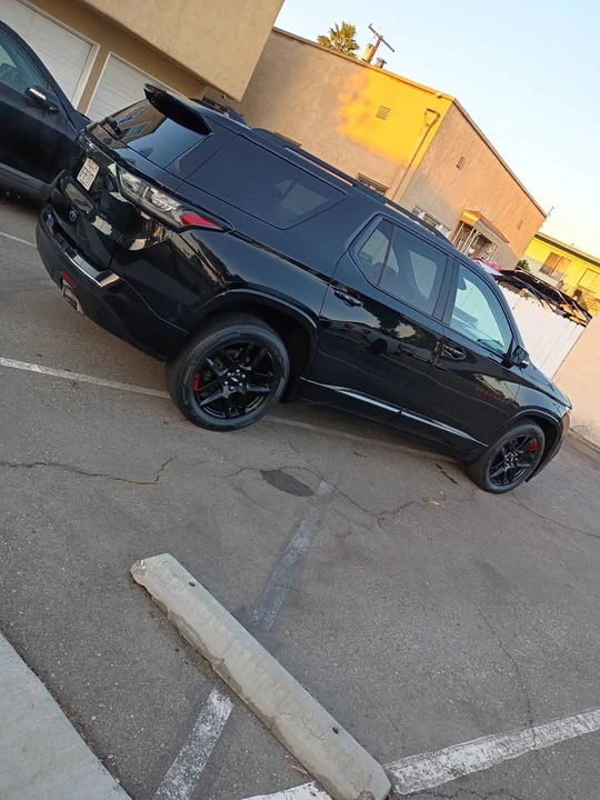 2020 Chevrolet Traverse - Image 10 of 11