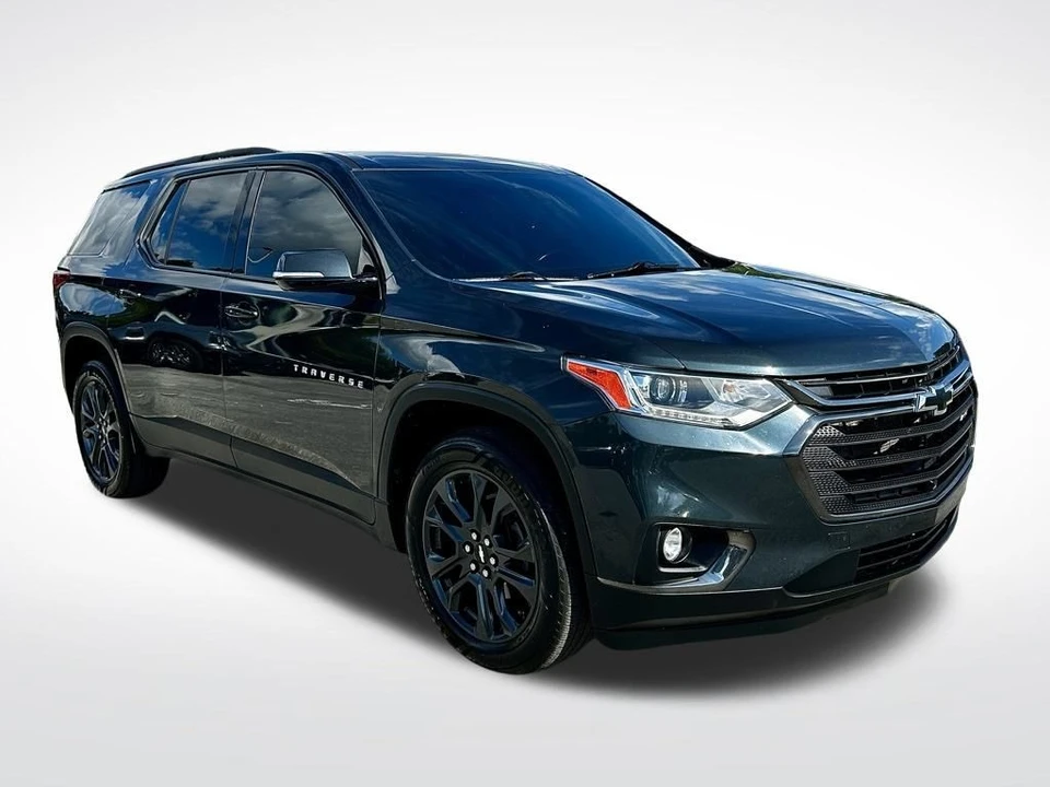 2020 Chevrolet Traverse - Image 2 of 12