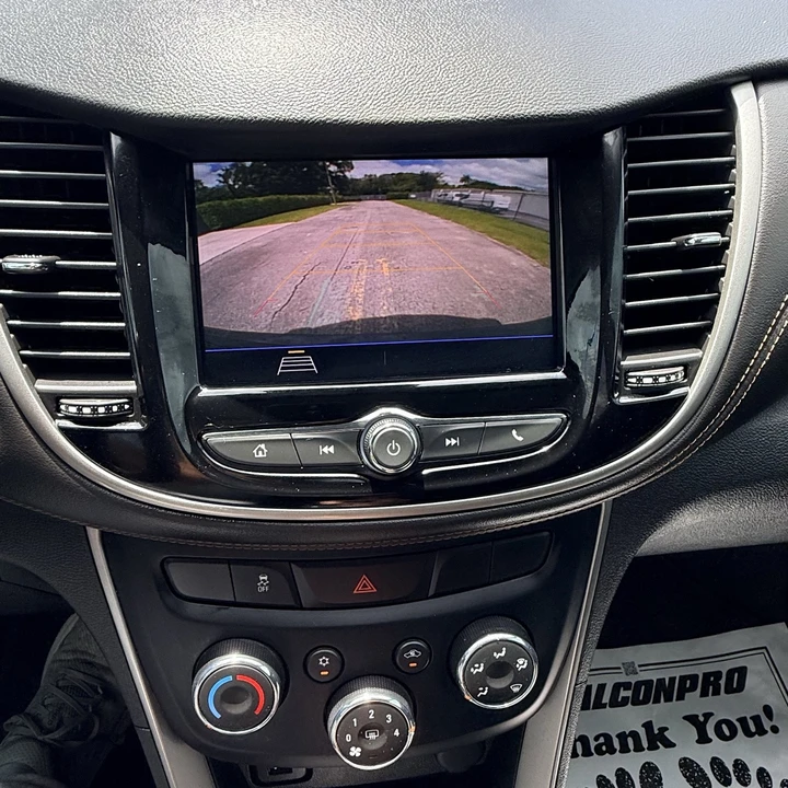 2020 Chevrolet Trax - Image 15 of 16