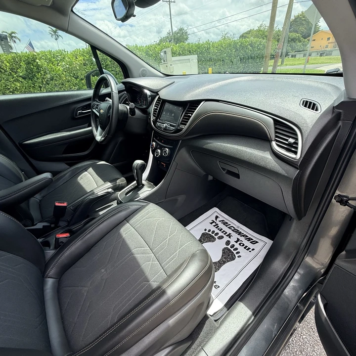 2020 Chevrolet Trax - Image 9 of 16