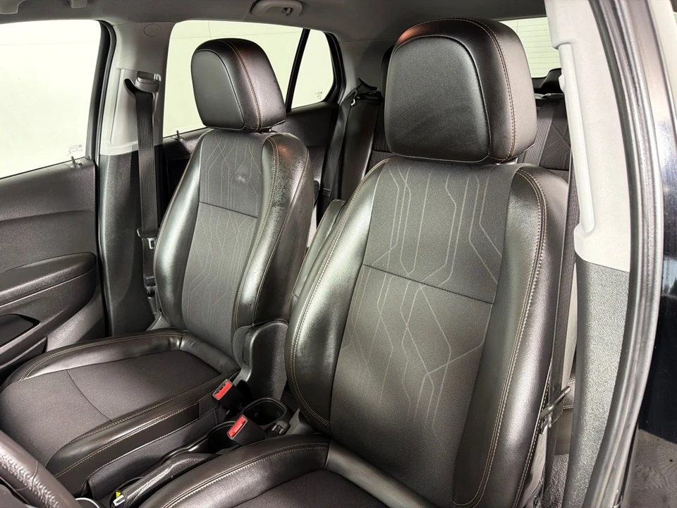 2020 Chevrolet Trax - Image 11 of 21