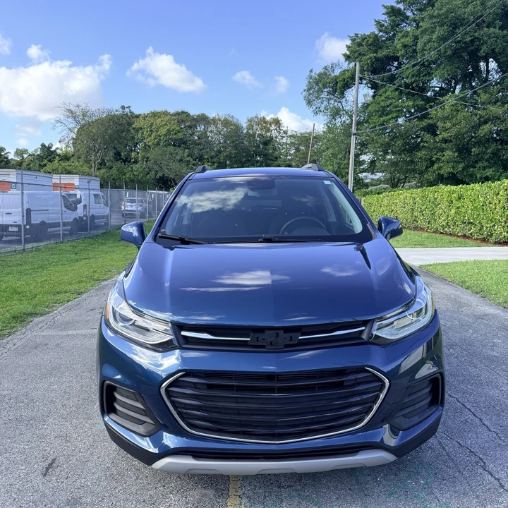 2020 Chevrolet Trax - Image 2 of 21