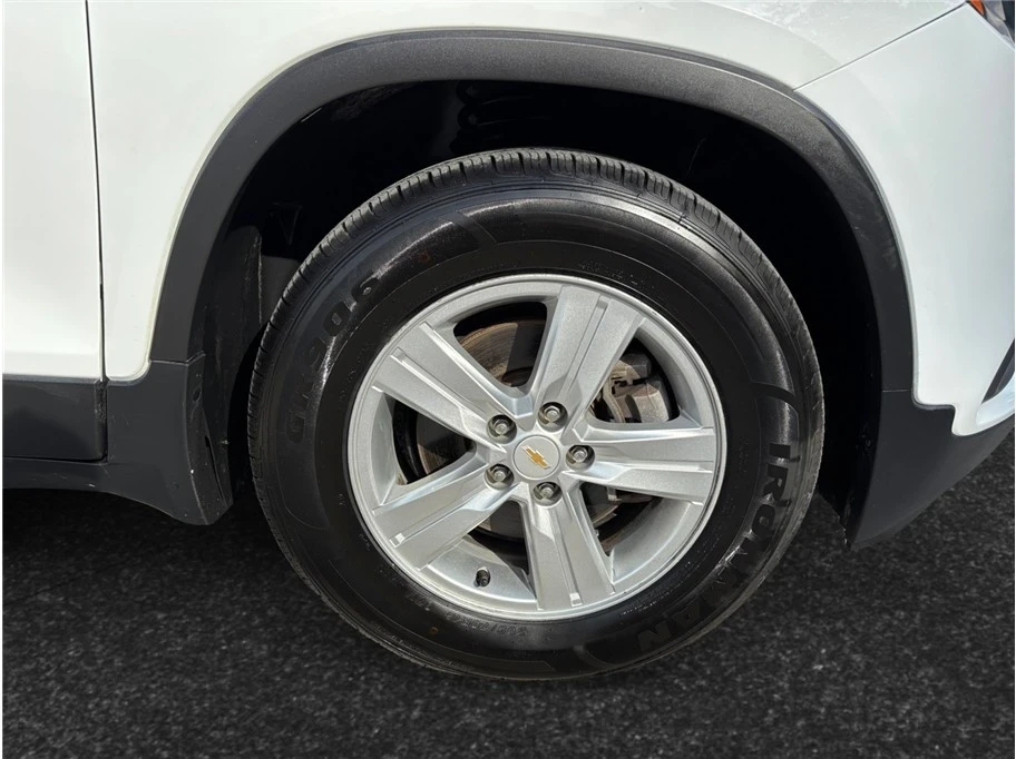 2020 Chevrolet Trax - Image 12 of 21
