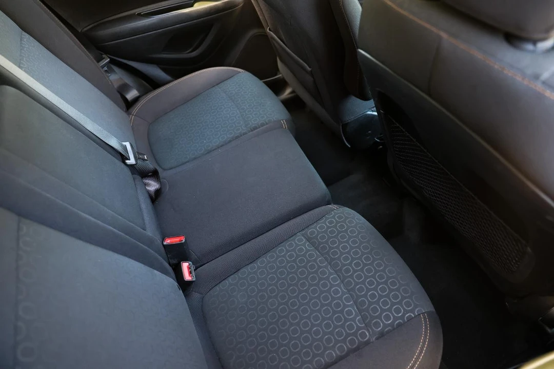 2020 Chevrolet Trax - Image 10 of 21