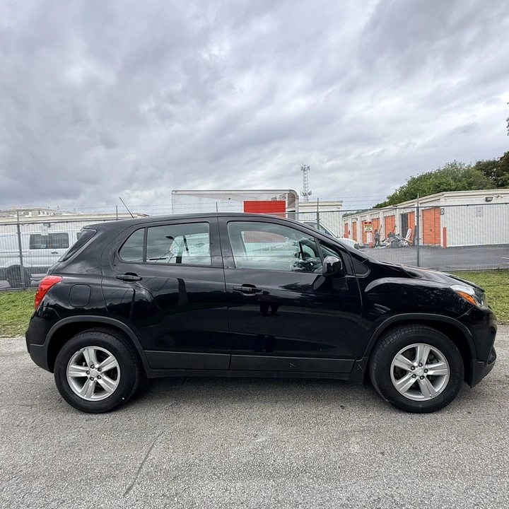 2020 Chevrolet Trax - Image 8 of 16
