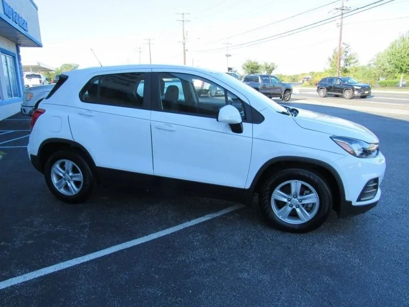 2020 Chevrolet Trax - Image 10 of 12