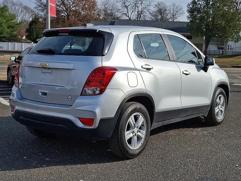 2020 Chevrolet Trax - Image 7 of 12