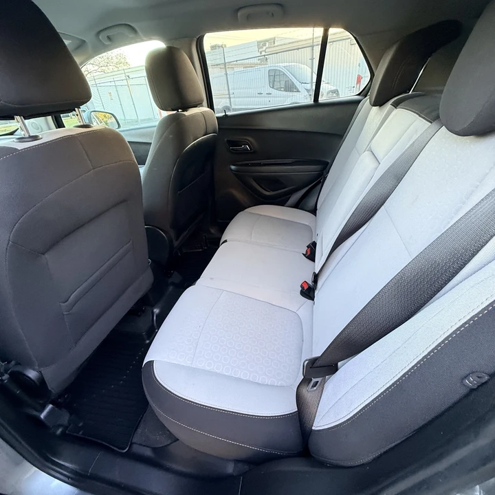 2020 Chevrolet Trax - Image 12 of 14