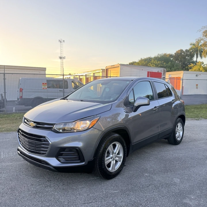 2020 Chevrolet Trax - Image 2 of 14