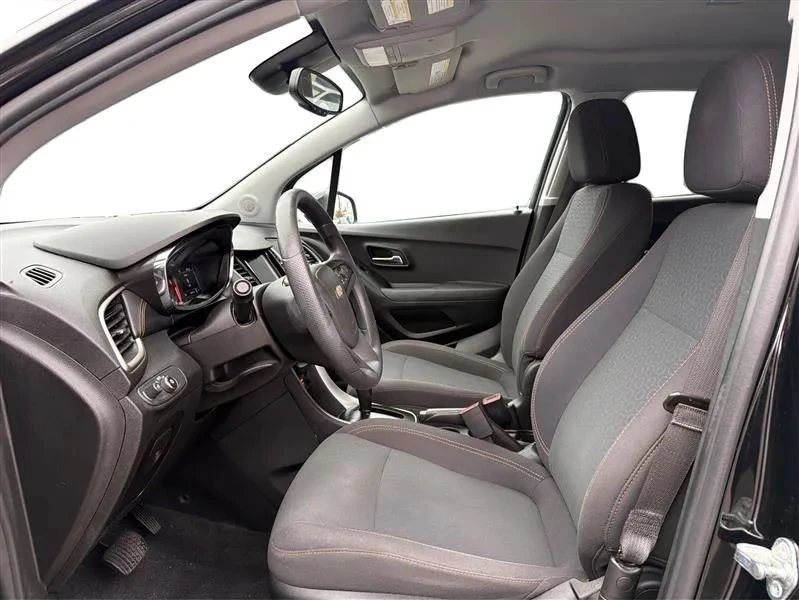 2020 Chevrolet Trax - Image 9 of 12