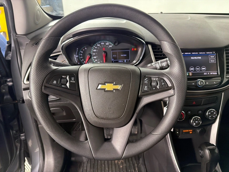 2020 Chevrolet Trax - Image 15 of 21