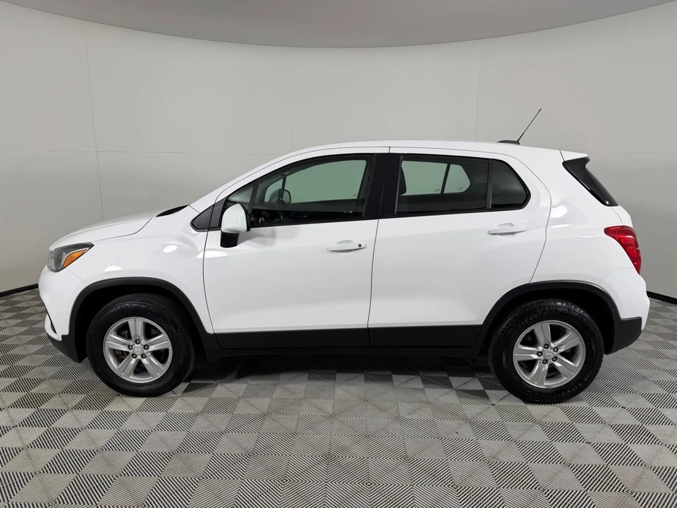2020 Chevrolet Trax - Image 8 of 21