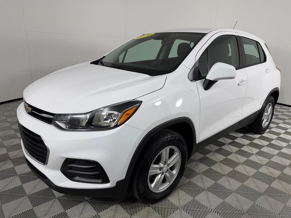 2020 Chevrolet Trax - Image 9 of 21