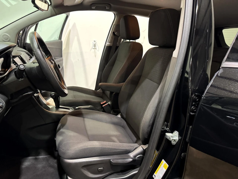 2020 Chevrolet Trax - Image 13 of 21