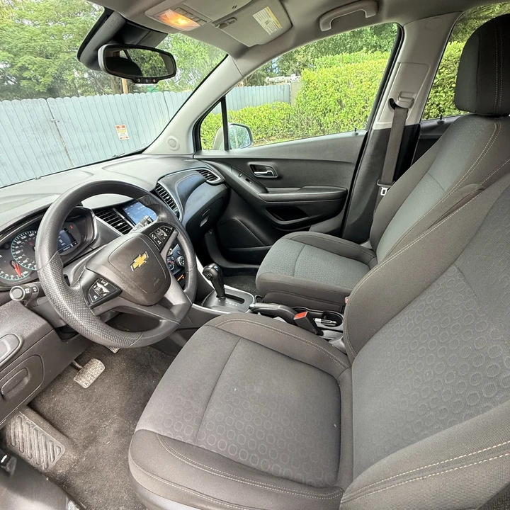 2020 Chevrolet Trax - Image 9 of 16