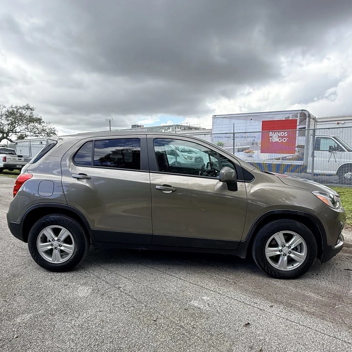 2020 Chevrolet Trax - Image 4 of 16