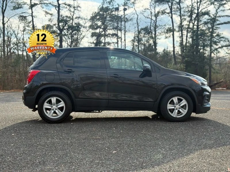 2020 Chevrolet Trax - Image 8 of 12