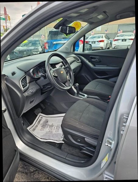 2020 Chevrolet Trax - Image 7 of 12