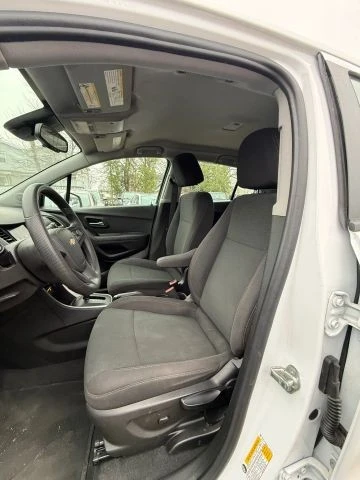 2020 Chevrolet Trax - Image 11 of 21