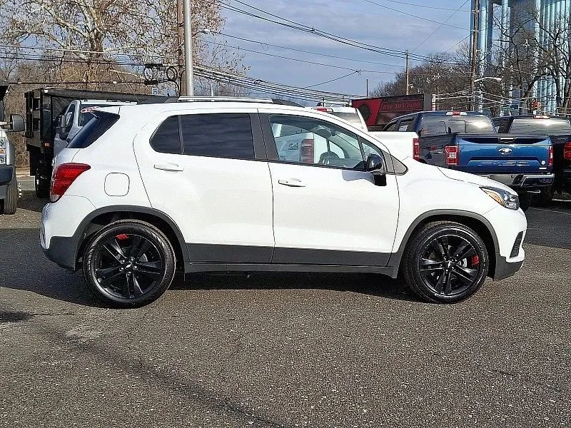 2020 Chevrolet Trax - Image 8 of 12
