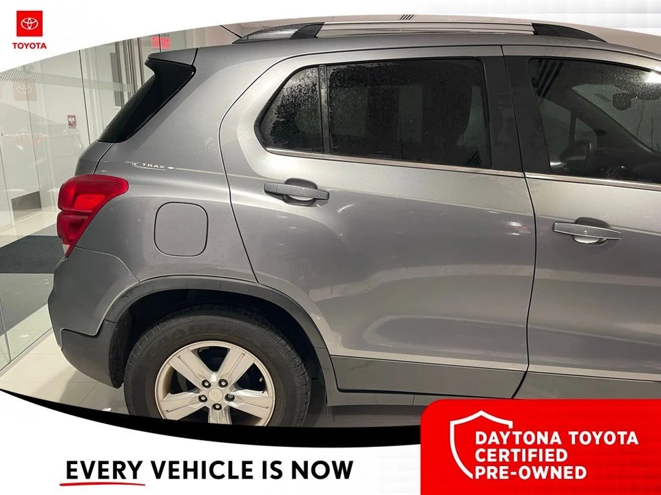 2020 Chevrolet Trax - Image 9 of 10