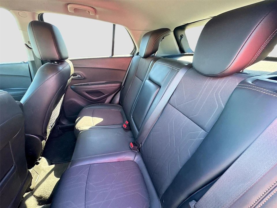2020 Chevrolet Trax - Image 12 of 15