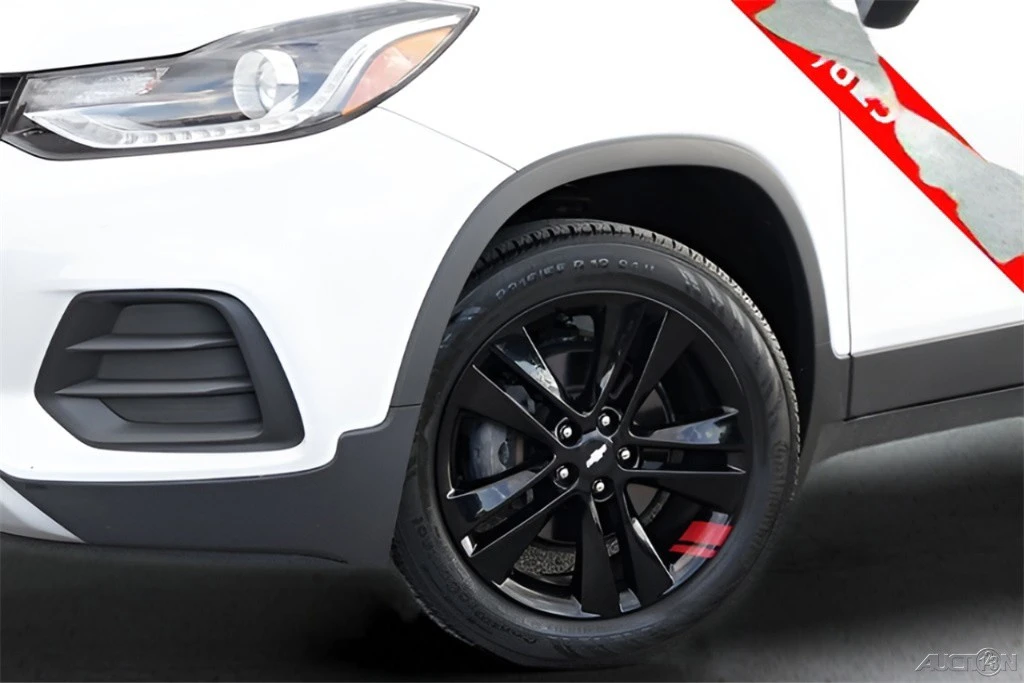 2020 Chevrolet Trax - Image 10 of 12