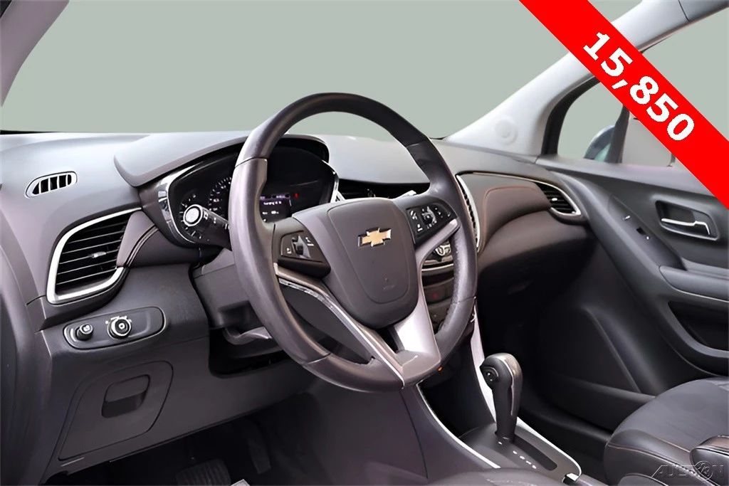 2020 Chevrolet Trax - Image 13 of 21
