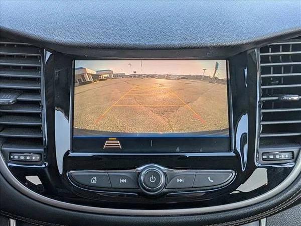 2020 Chevrolet Trax - Image 12 of 21