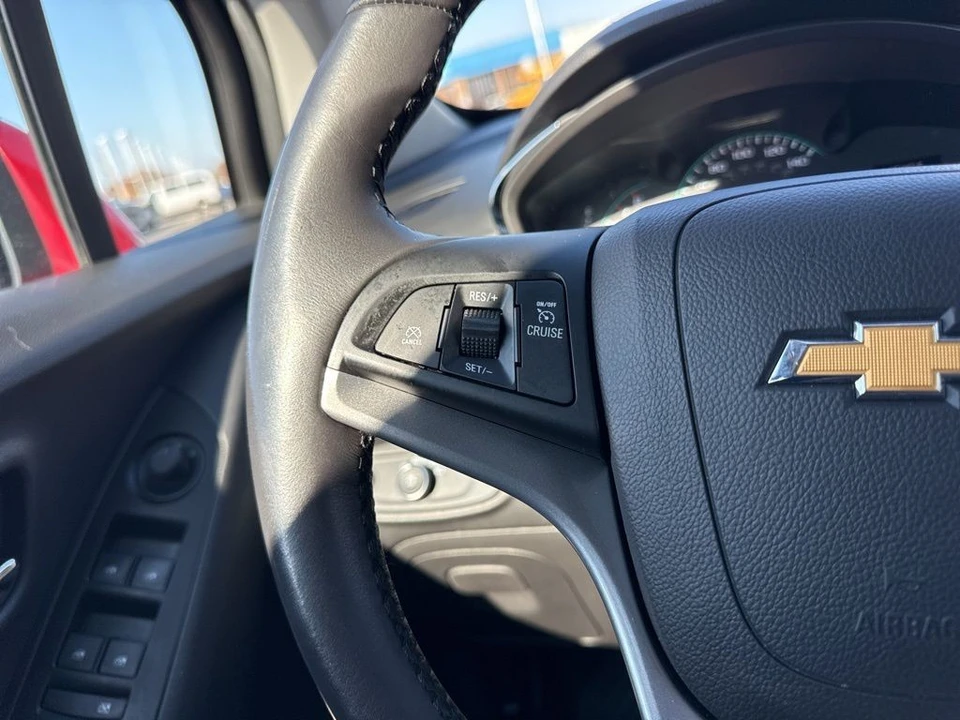 2020 Chevrolet Trax - Image 14 of 21