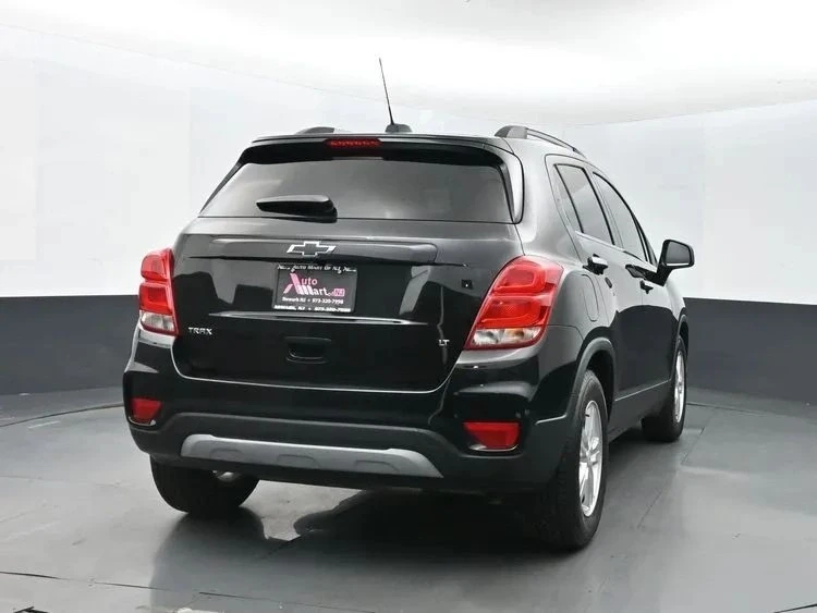 2020 Chevrolet Trax - Image 8 of 12