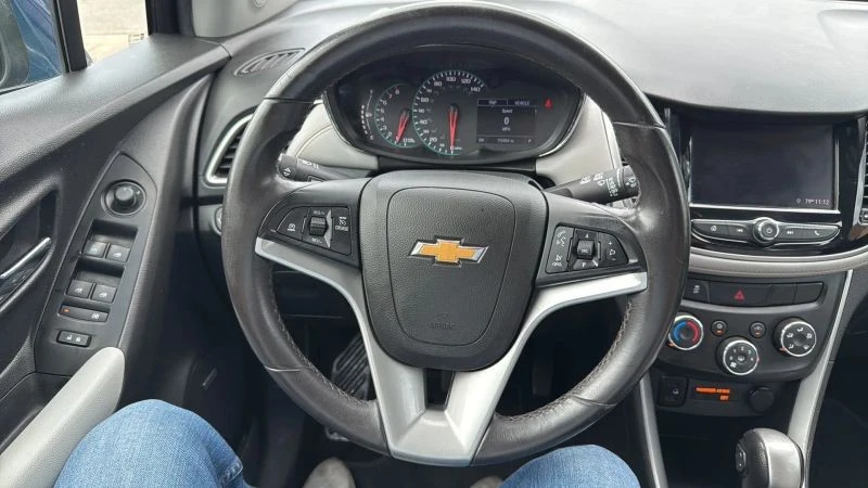 2020 Chevrolet Trax - Image 10 of 12