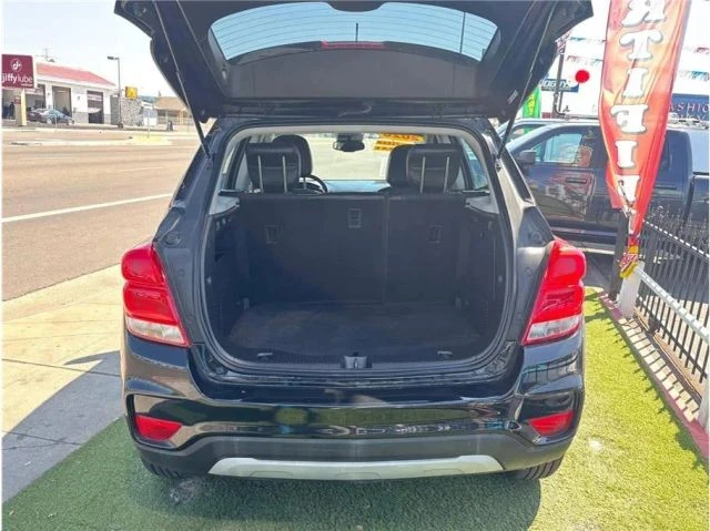 2020 Chevrolet Trax - Image 8 of 21