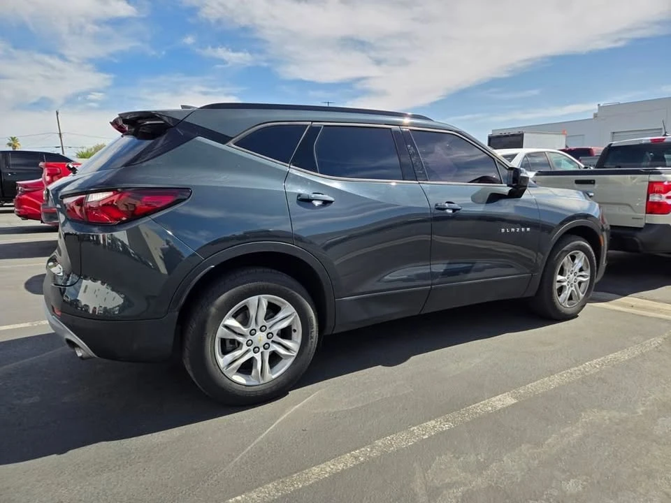 2020 Chevrolet Blazer - Image 2 of 4